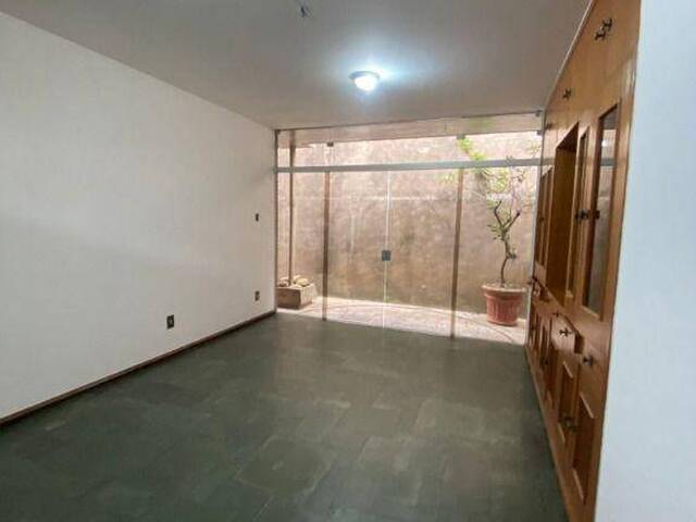 Casa para Venda em Cruzeiro - 3