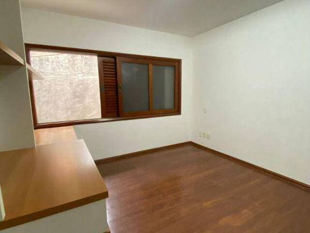 Casa para Venda em Cruzeiro - 4