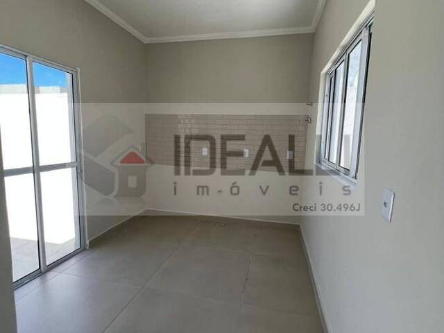 Casa para Venda em Cruzeiro - 4