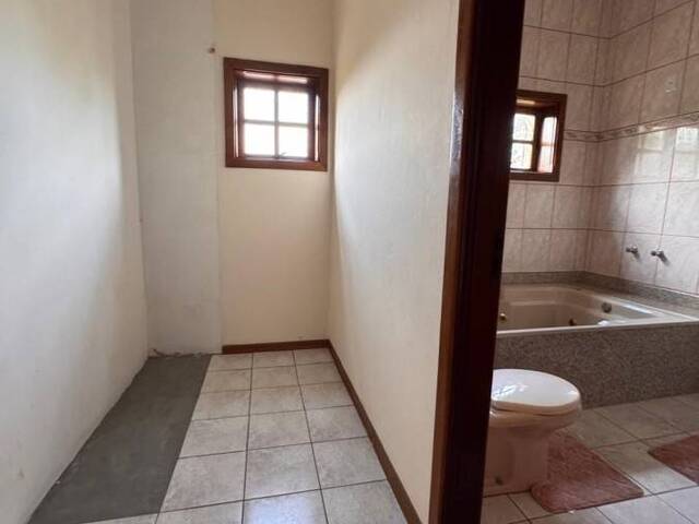 #CA0524 - Casa para Venda em Lavrinhas - SP - 2