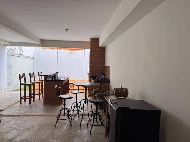 Casa para Venda em Cruzeiro - 4