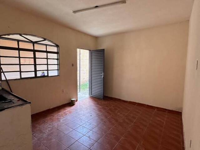 #ca0551 - Casa para Locação em Cachoeira Paulista - SP - 2