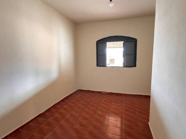 #ca0551 - Casa para Venda em Cachoeira Paulista - SP - 3