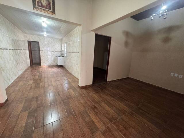 #CA0567 - Casa para Locação em Cruzeiro - SP - 2