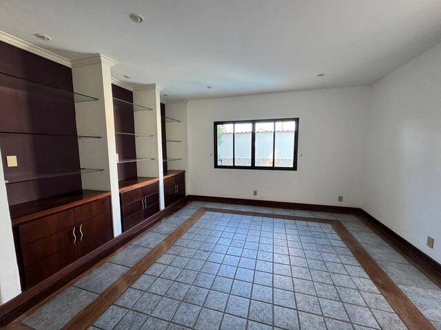 Casa para Venda em Cruzeiro - 4