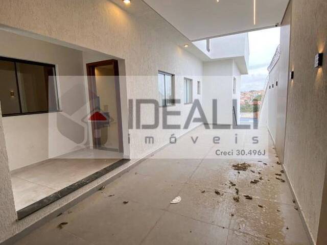 Casa para Venda em Cruzeiro - 3