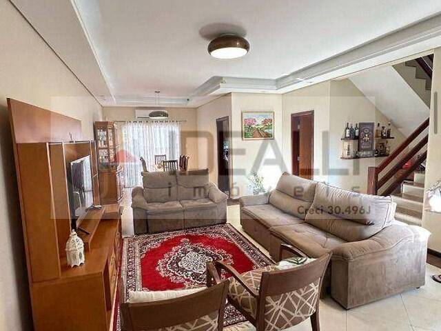 Casa para Venda em Cruzeiro - 2