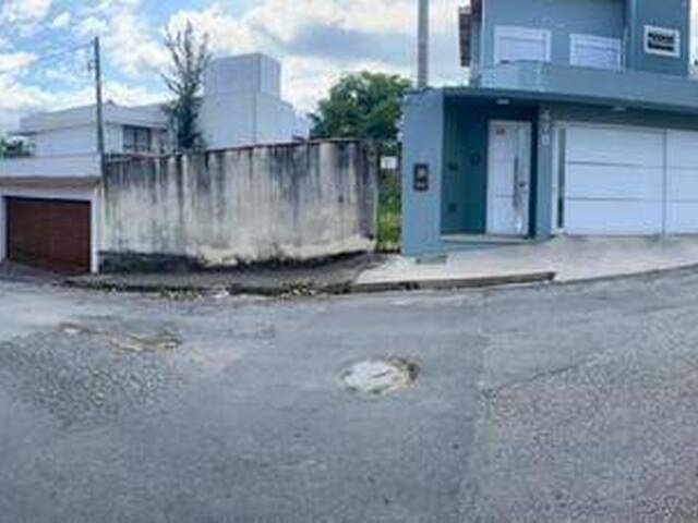 Terreno para Venda em Aparecida - 4