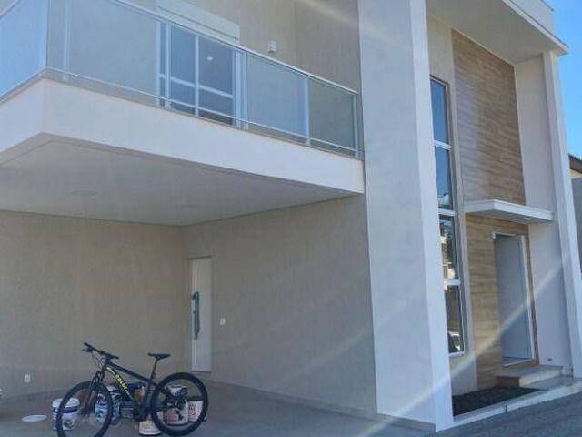 Casa para Venda em Aparecida - 2
