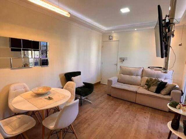 Venda em Vila Paulo Romeu - Aparecida