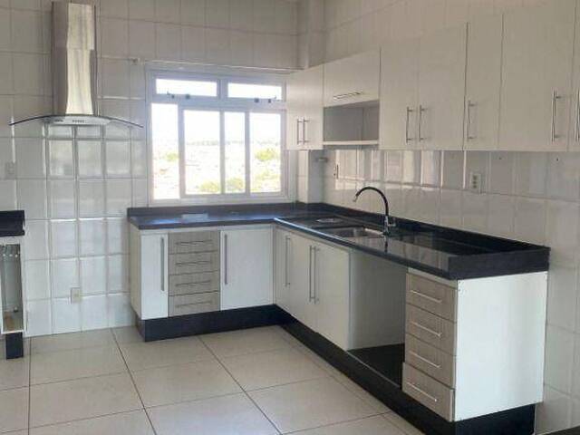 Apartamento para Venda em Aparecida - 5