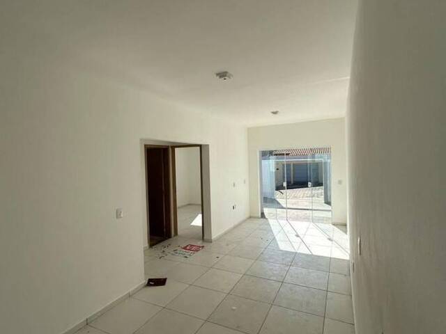 Casa para Venda em Cruzeiro - 4
