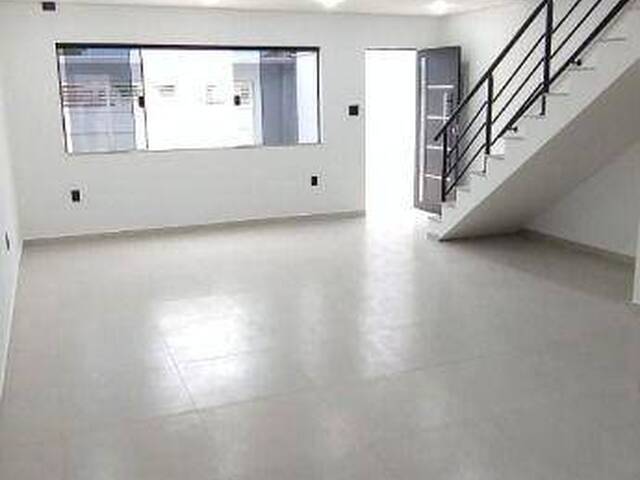 Casa para Venda em Cruzeiro - 5