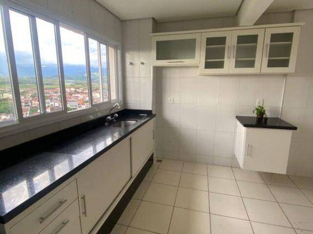 Apartamento para Venda em Aparecida - 4